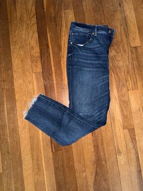 Express Women's Dark Blue Denim Jeans